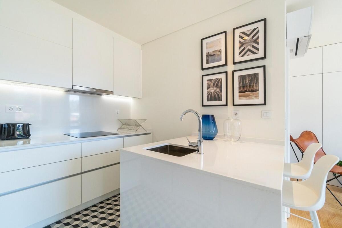 Modern 1 Bedroom Lisbon Apartment With Balcony Eksteriør billede